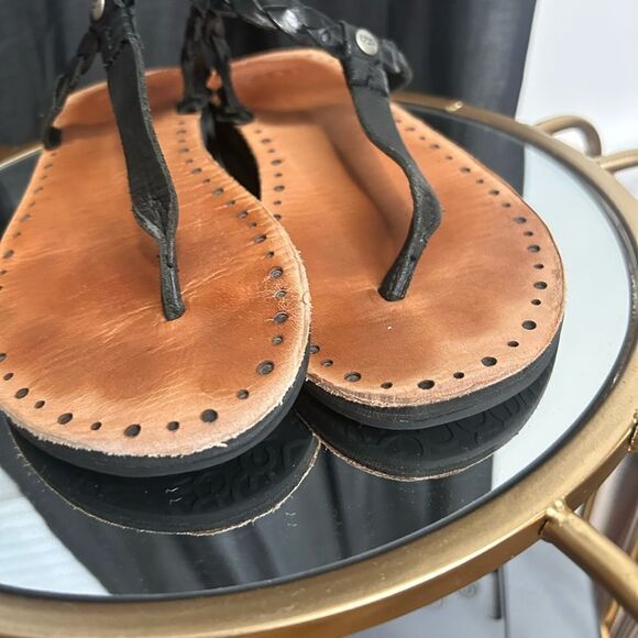 UGG Bria Braided Sandals - Picture 4 of 4